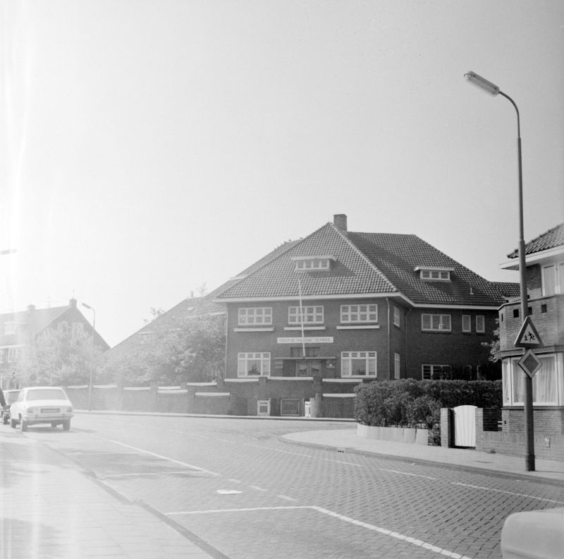 Schoolgebouw Oranje Nassau School, Dr. Gerkestraat 